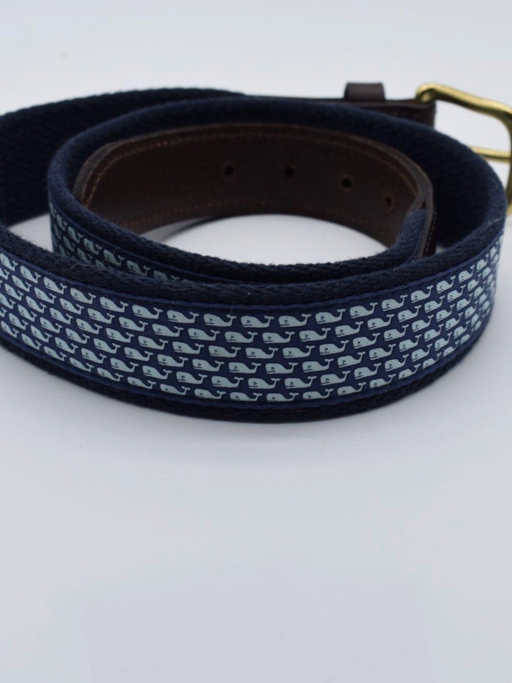 Vineyard Vine Navy Whale Pattern Canvas & Leather Men's Belt